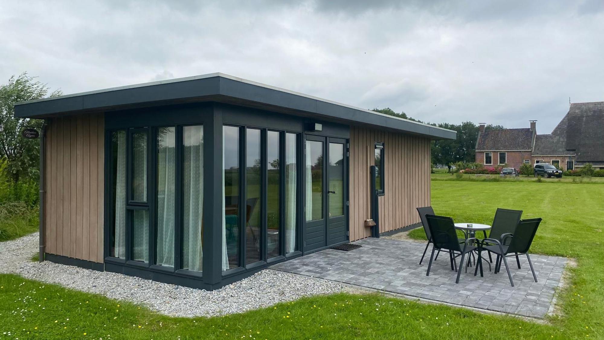 Albertine Agnes Tiny House Franeker Bagian luar foto